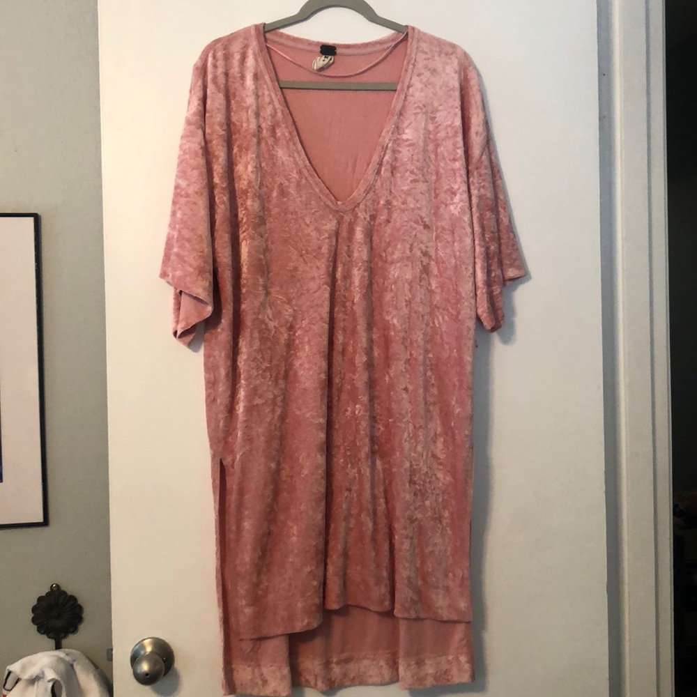 Pink crushed velvet fp dress!